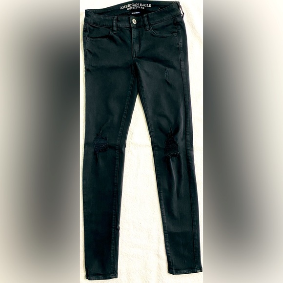 American Eagle Womens Black Jegging Jeans Super Stretch AEO Twill Size 2 Regular - Picture 1 of 10